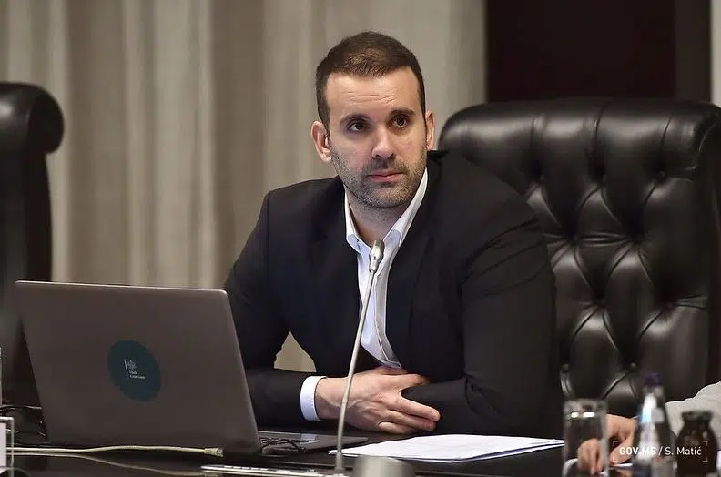 single-inner-news-image