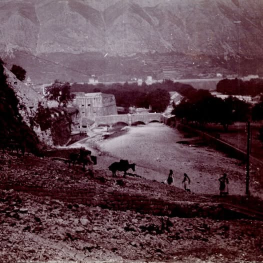 main slide image